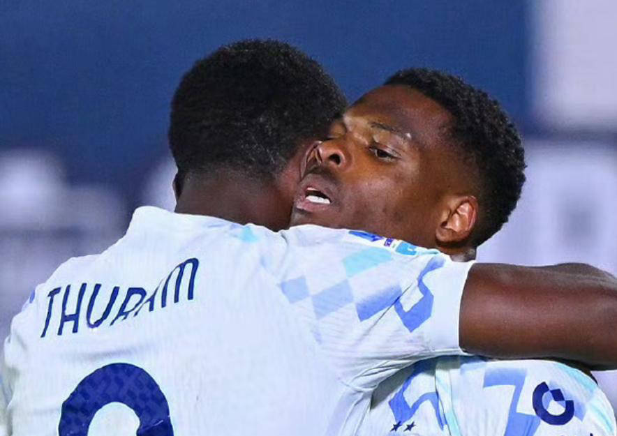 意甲冠军悬念解除：国米反转科莫，争四战况激烈